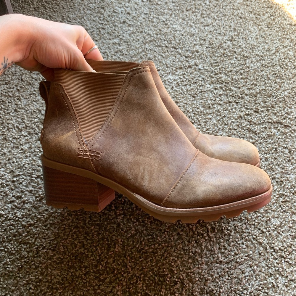 Womens sorel cate chelsea bootie